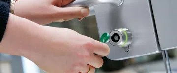 Philadelphia Galaxy Locksmith Philadelphia, PA 215-622-9608 - commercial-locksmith-store-01